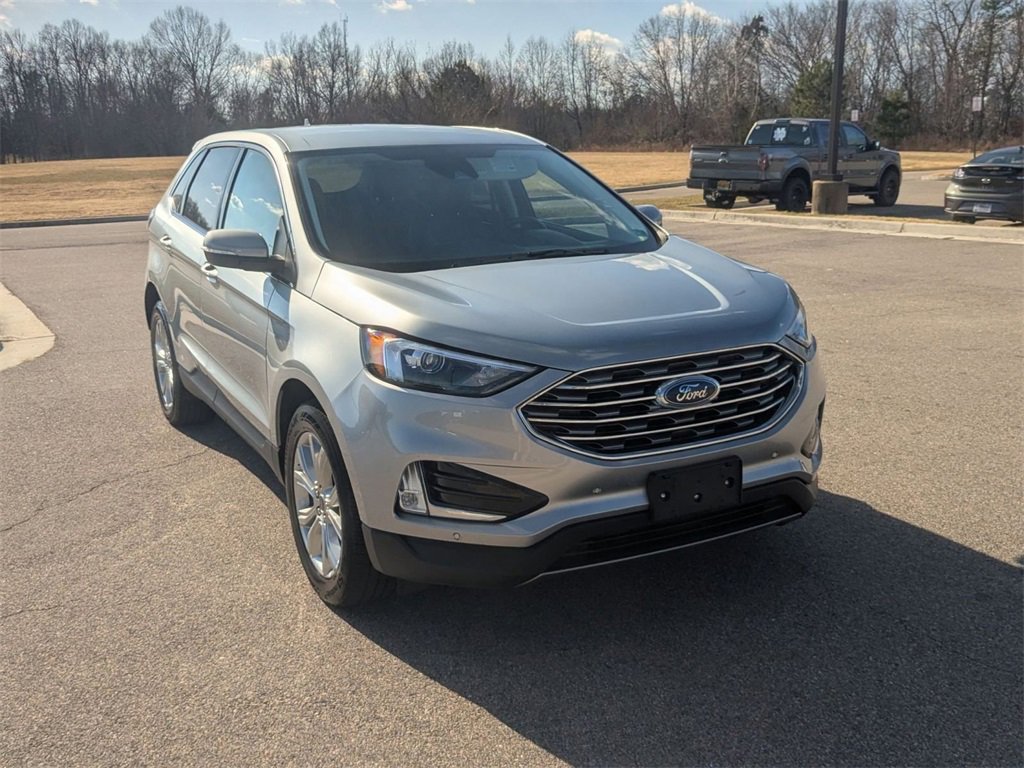 Used 2024 Ford Edge Titanium image 7