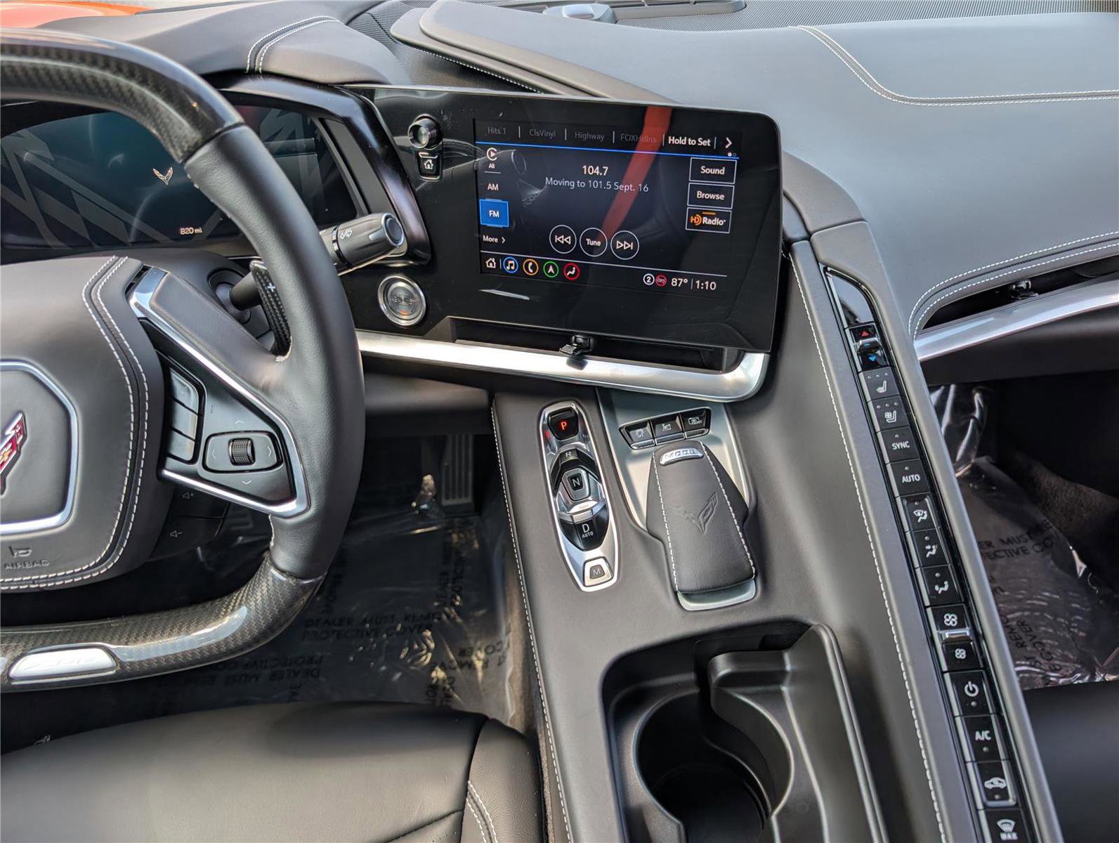 Used 2023 Chevrolet Corvette Z06 w/ Z07 Performance Package image 17