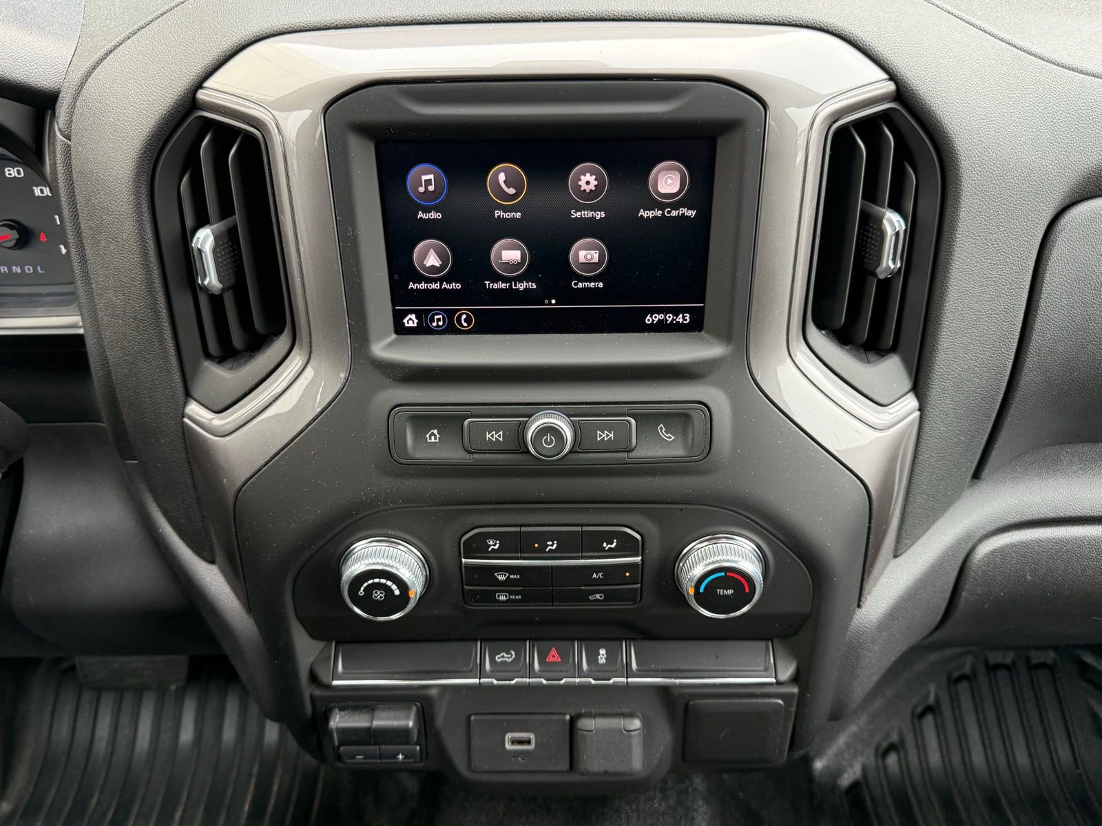 Used 2020 GMC Sierra 1500 4x4 Regular Cab w/ Sierra Value Package image 16