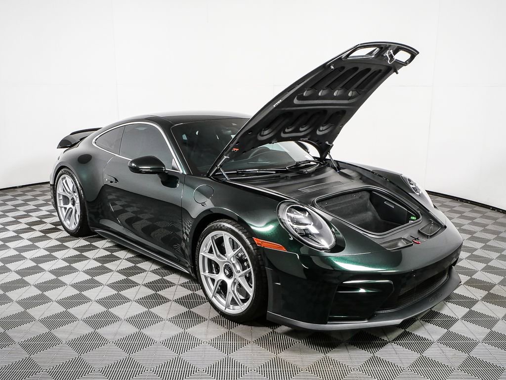 Certified 2025 Porsche 911 GT3 image 29
