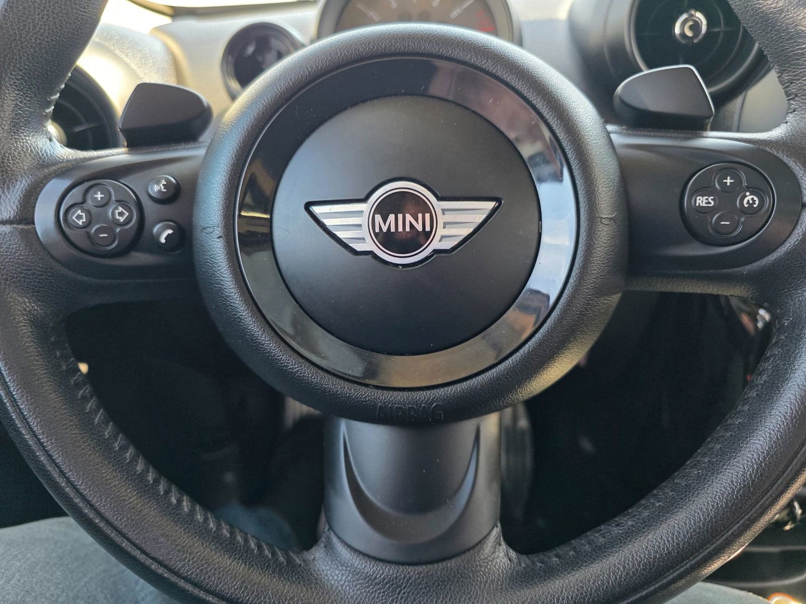 Used 2015 MINI Cooper Countryman S w/ Cold Weather Package image 12