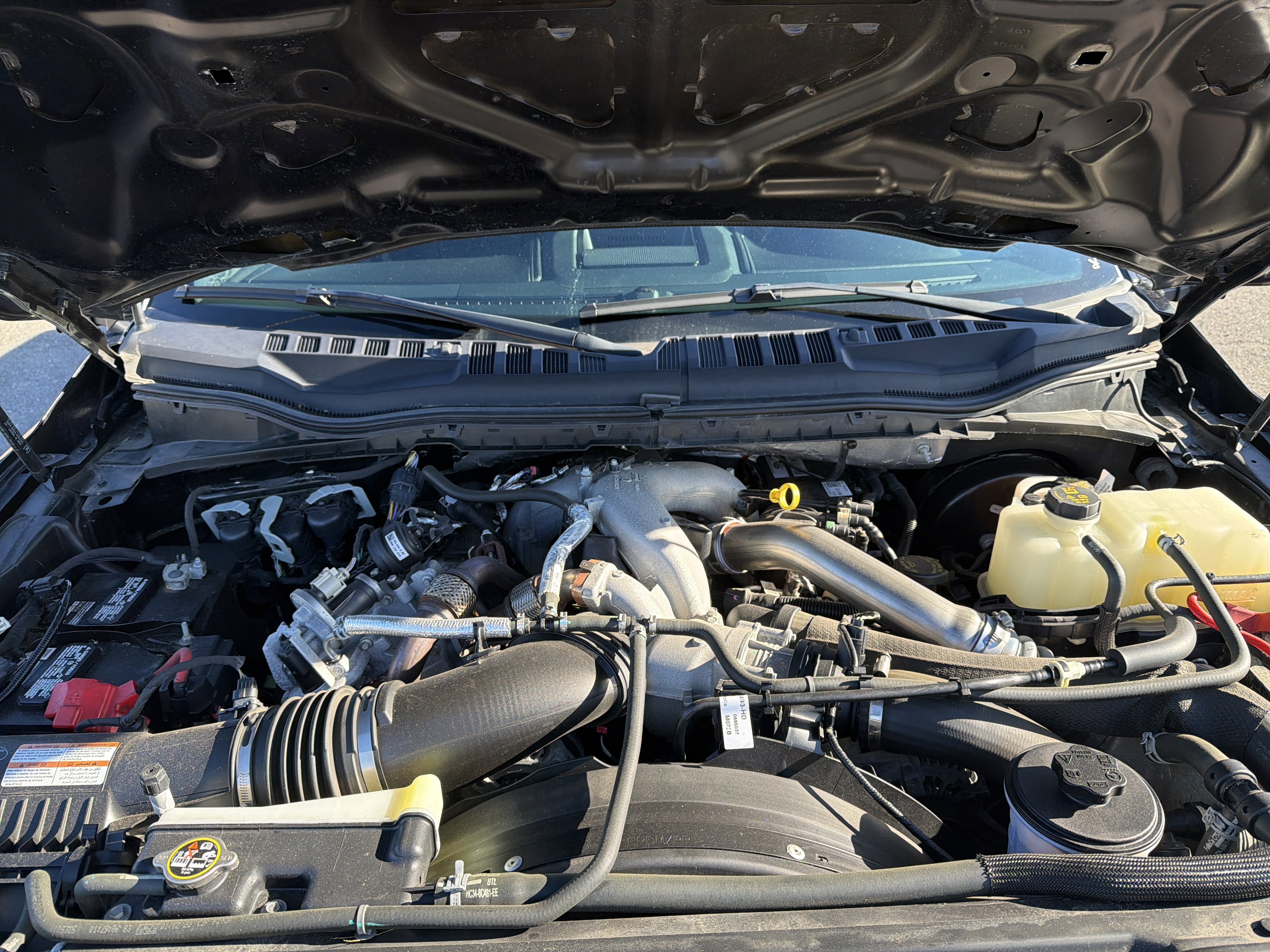 Used 2022 Ford F250 Lariat w/ Lariat Ultimate Package image 10