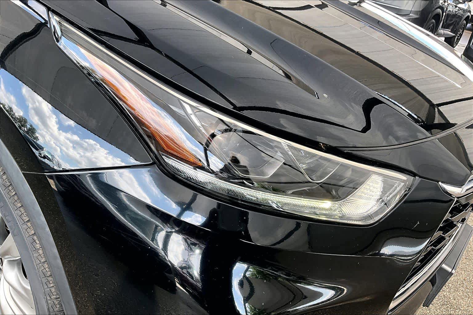 Used 2023 Toyota Highlander Platinum FWD image 28