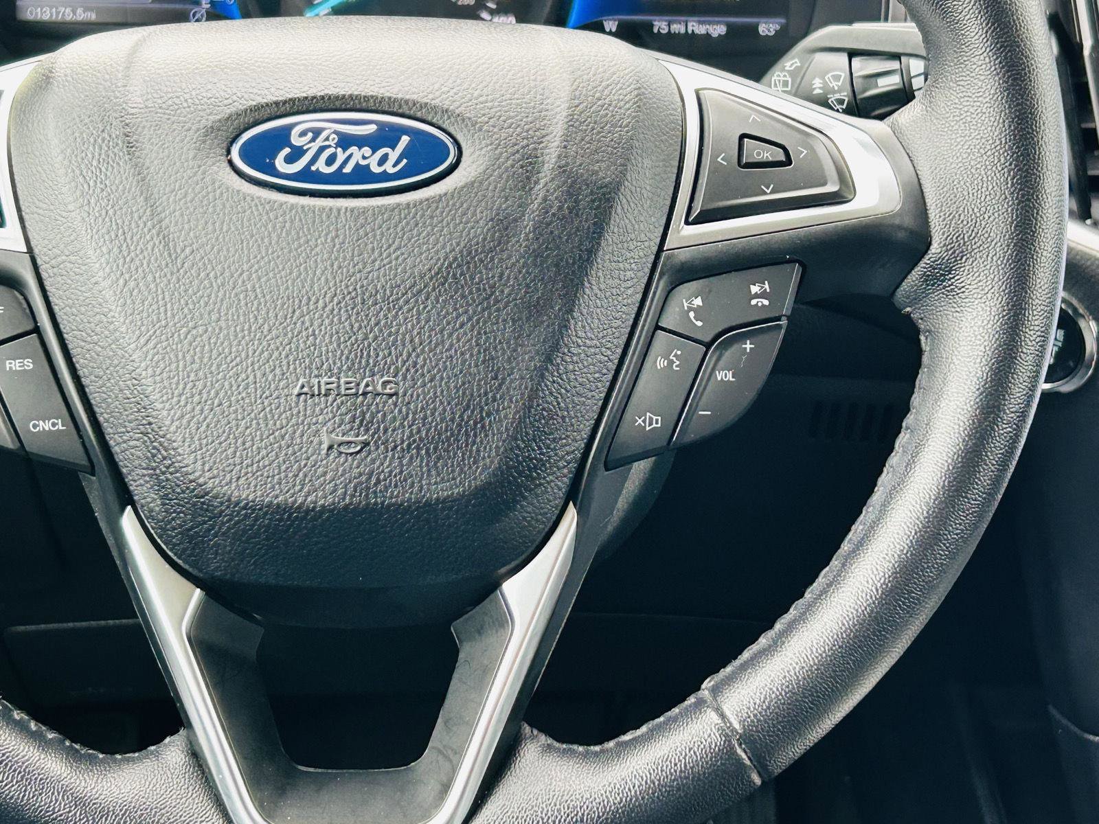 Used 2024 Ford Edge SEL w/ Convenience Package AWD/4WD image 19