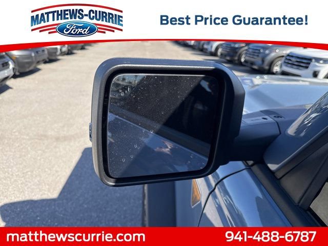 New 2025 Ford Bronco Badlands image 8