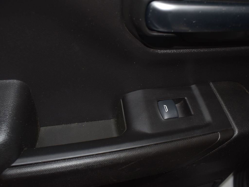 Used 2025 GMC Sierra 1500 Pro w/ Pro Value Package image 30