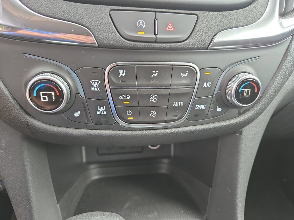 Used 2024 Chevrolet Equinox LT AWD/4WD image 25
