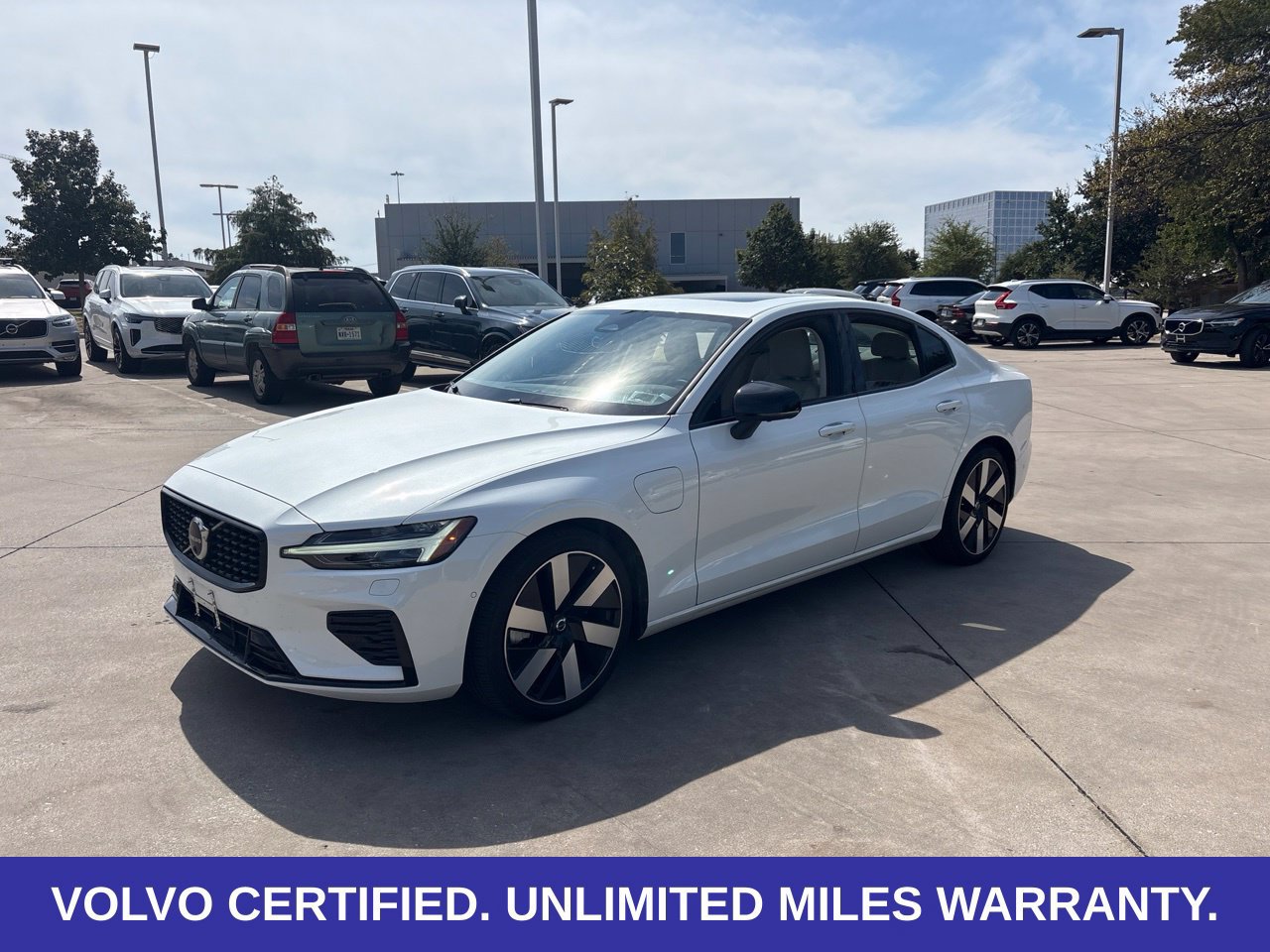 Certified 2024 Volvo S60 T8 Plus w/ Climate Package AWD/4WD 360° Tour