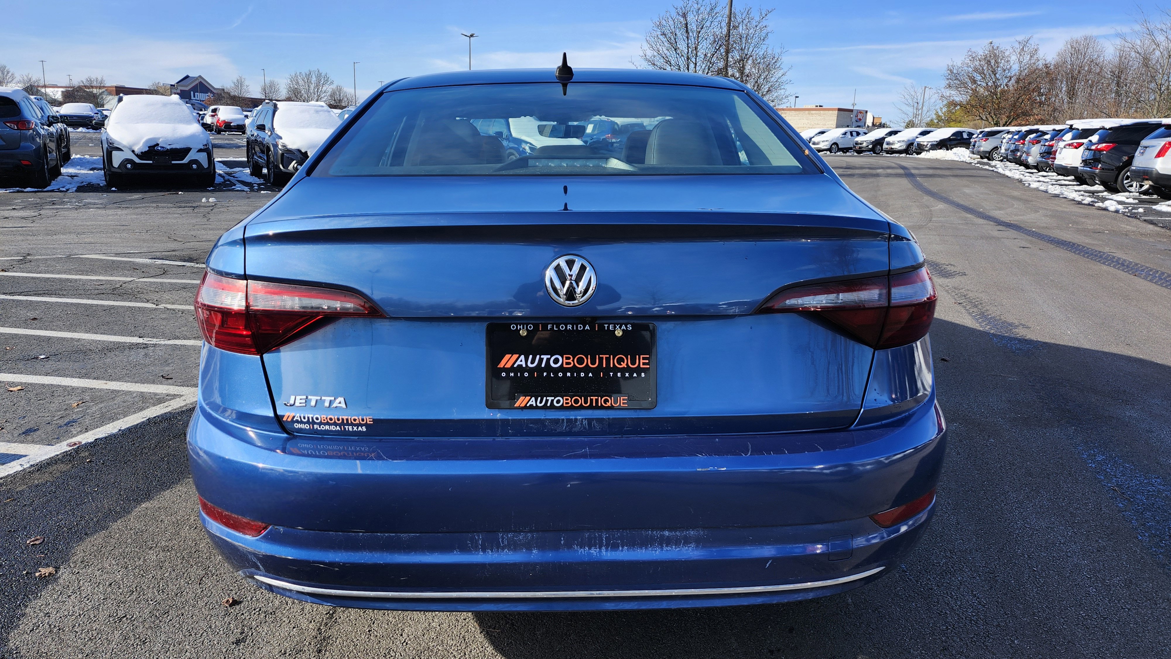 Used 2021 Volkswagen Jetta SE w/ SE Cold Weather Package image 16