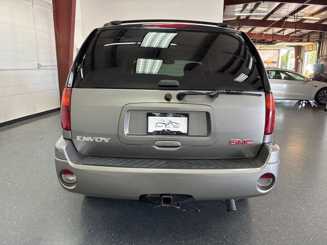 Used 2005 GMC Envoy SLE w/ Sle Preferred Equipment Group AWD/4WD image 5