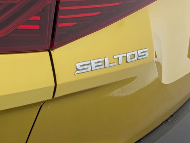 Used 2023 Kia Seltos S image 10