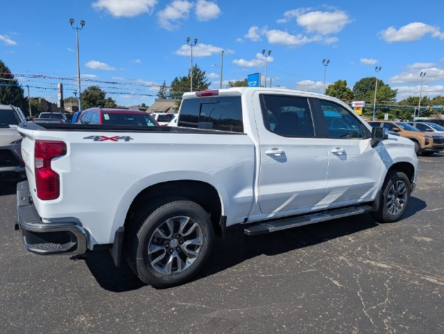 New 2026 Chevrolet Silverado 1500 LT w/ Convenience Package II AWD/4WD image 9