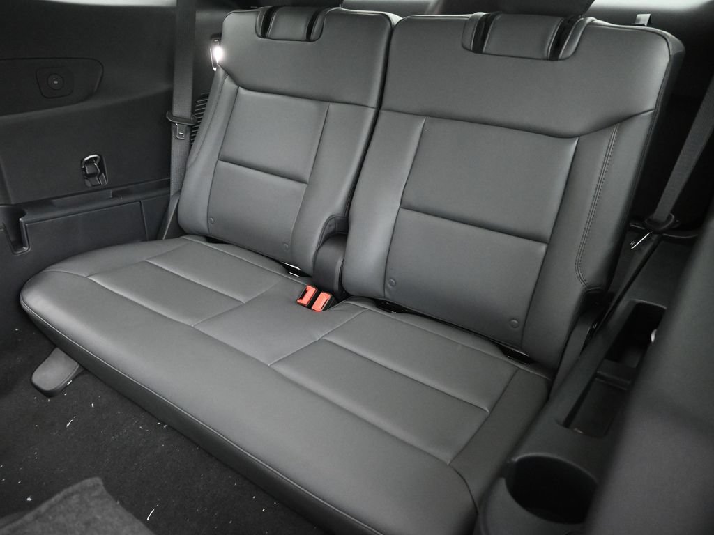 New 2026 Ford Explorer Active w/ Active Comfort Package RWD image 19
