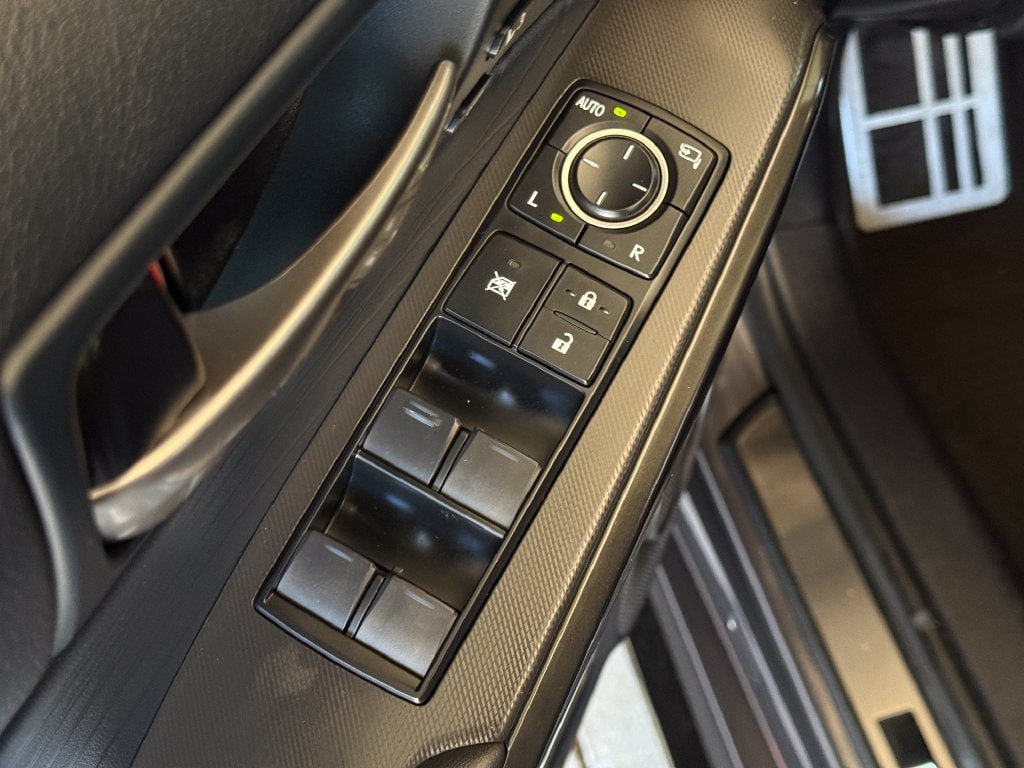 Certified 2025 Lexus IS 350 F Sport RWD image 28