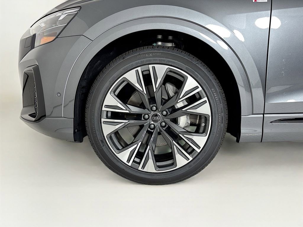 New 2026 Audi Q8 Premium Plus image 24