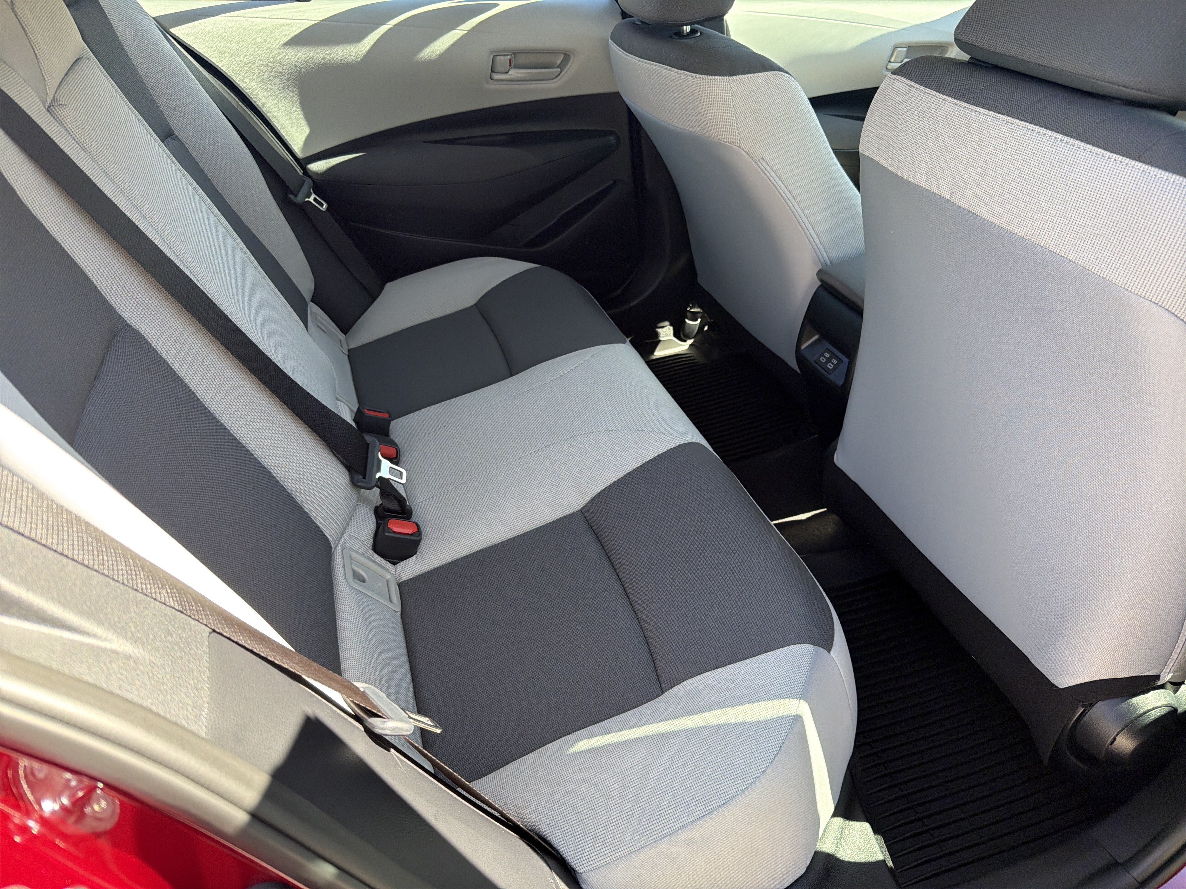 New 2027 Toyota Corolla LE FWD image 15