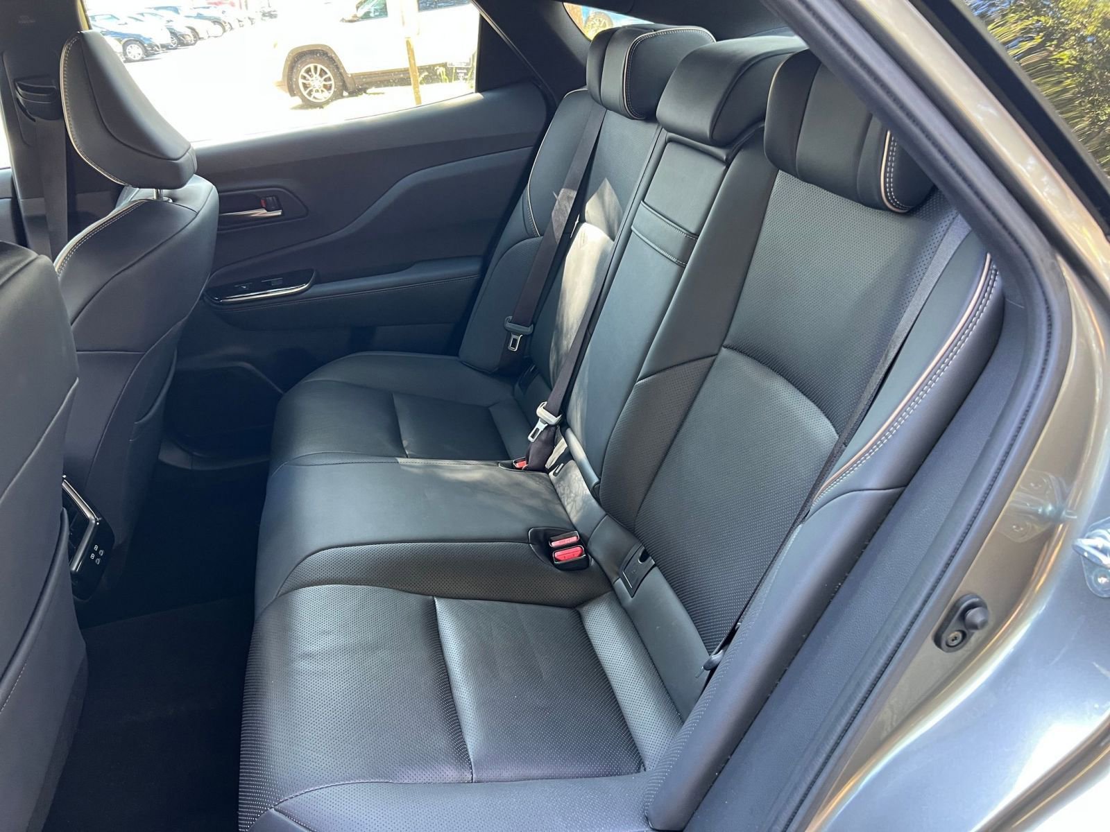 Used 2025 Toyota Crown XLE image 34