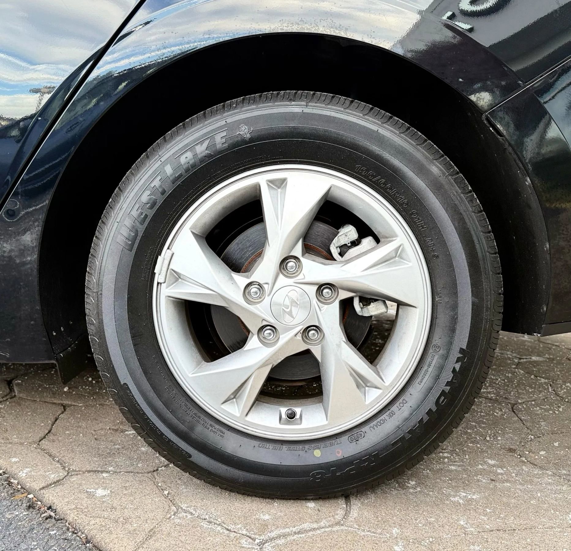 Used 2021 Hyundai Elantra SE w/ Cargo Package image 47