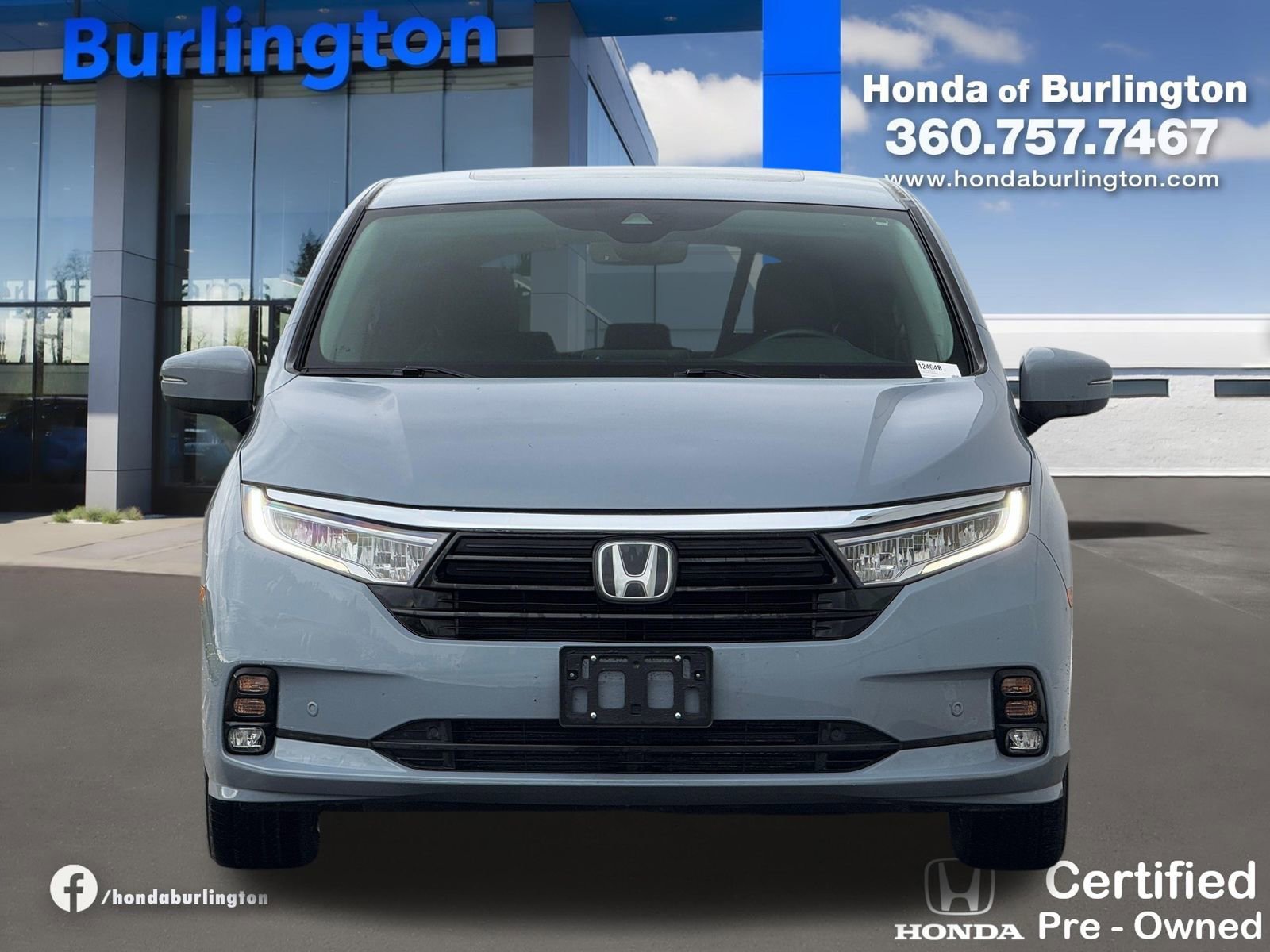 Used 2023 Honda Odyssey Touring image 11