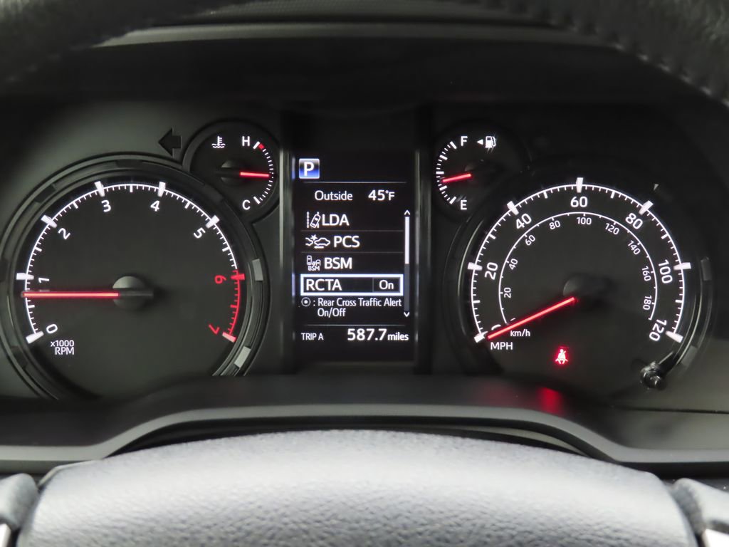 Used 2023 Toyota 4Runner SR5 image 20