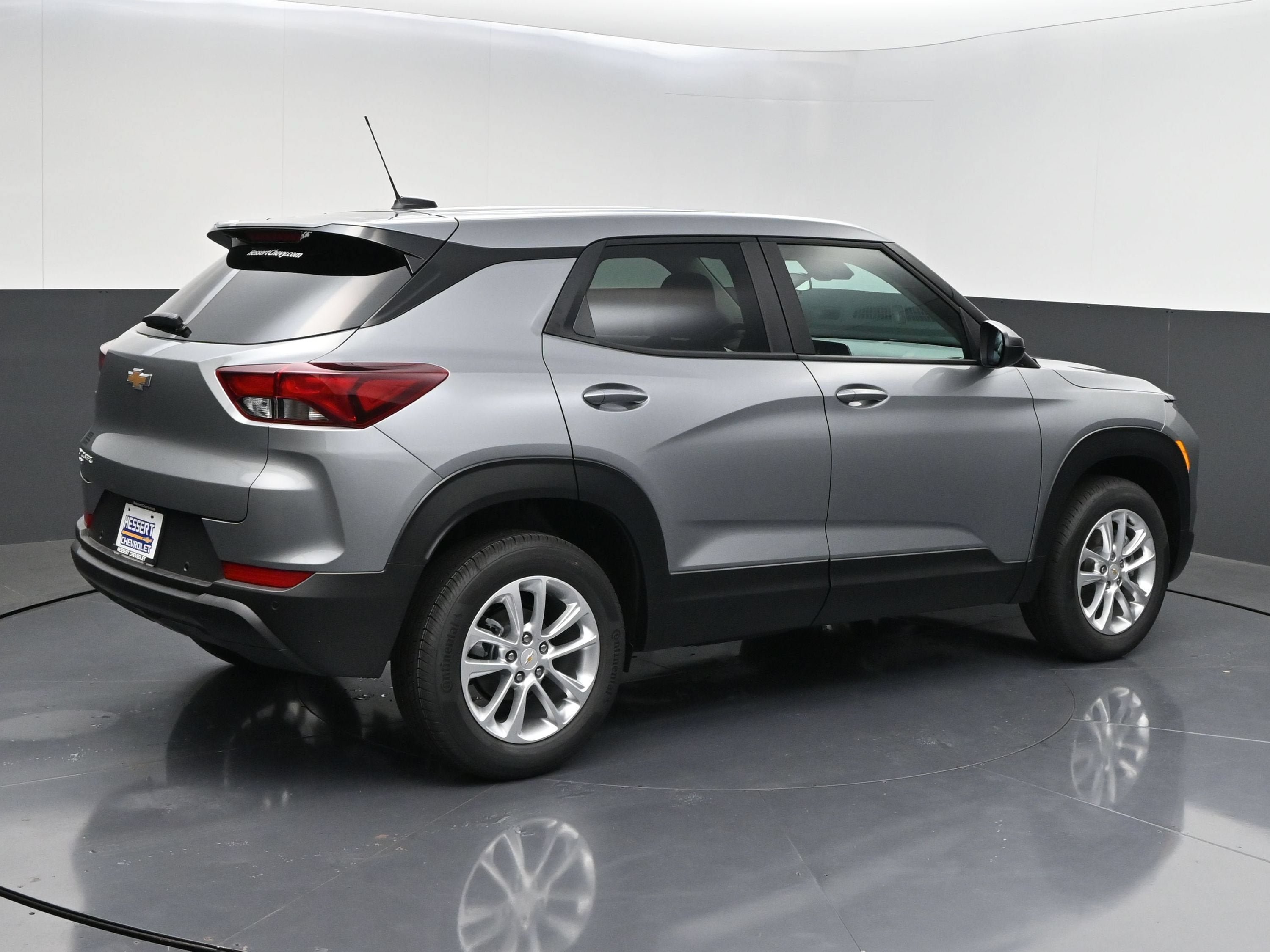 New 2026 Chevrolet TrailBlazer LS w/ LS Convenience Package AWD/4WD image 7