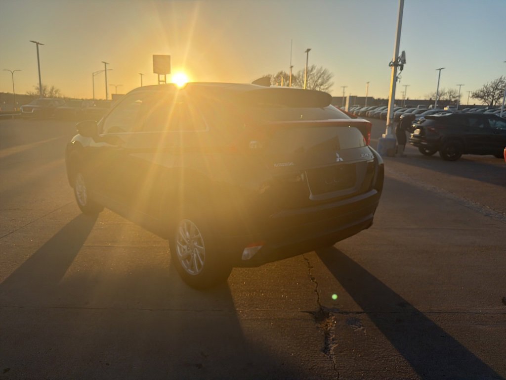 Used 2018 Mitsubishi Eclipse Cross ES image 7