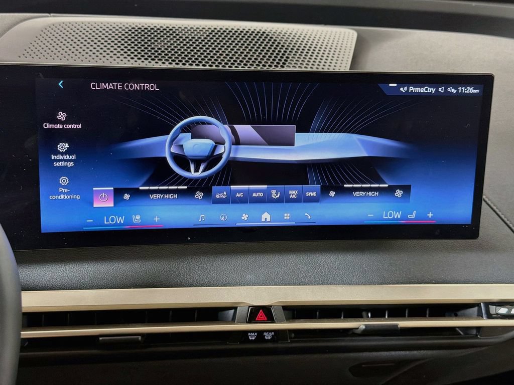 Used 2024 BMW iX xDrive50 w/ Premium Package AWD/4WD image 16