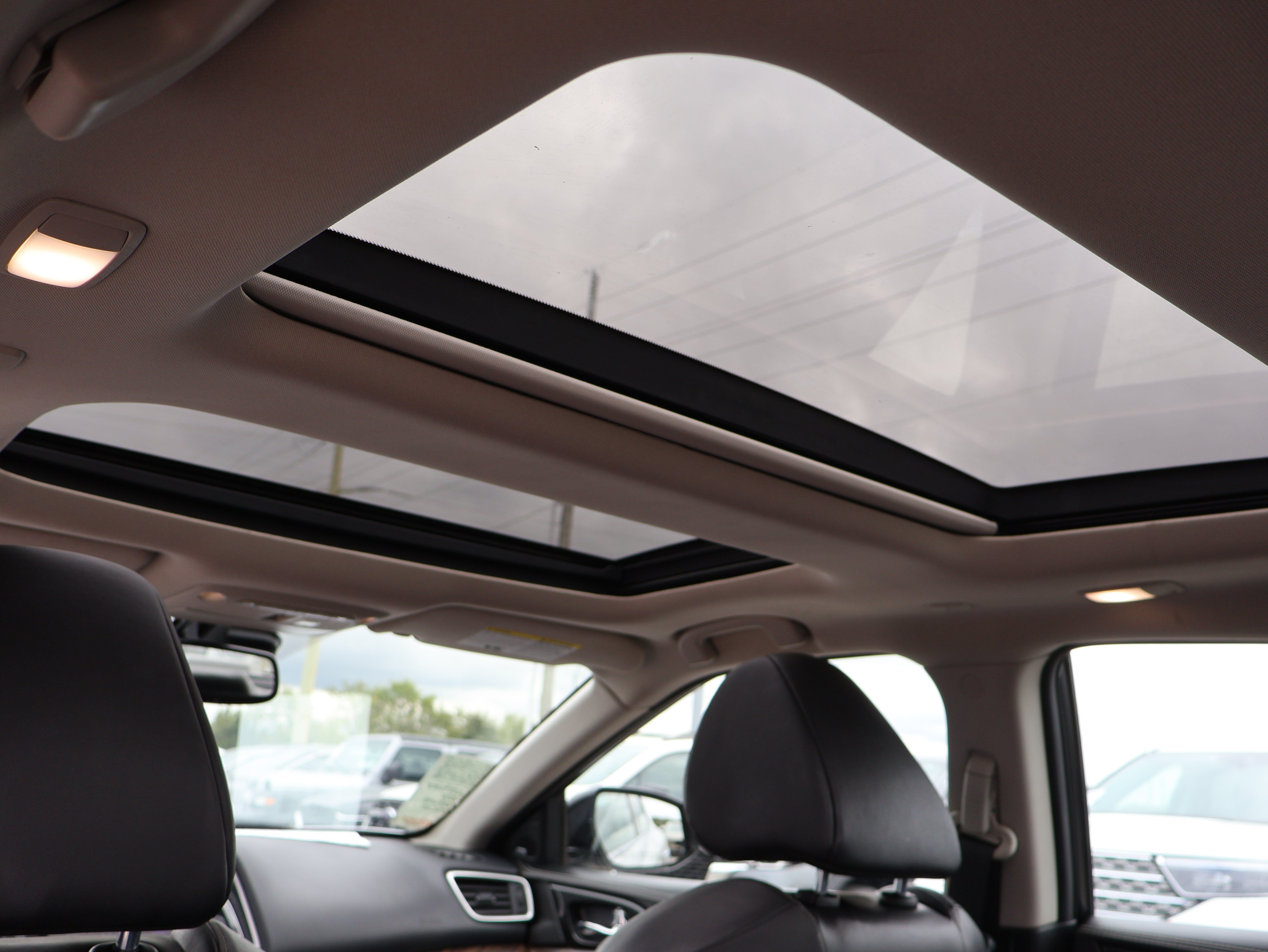 Used 2018 Nissan Maxima Platinum FWD image 29