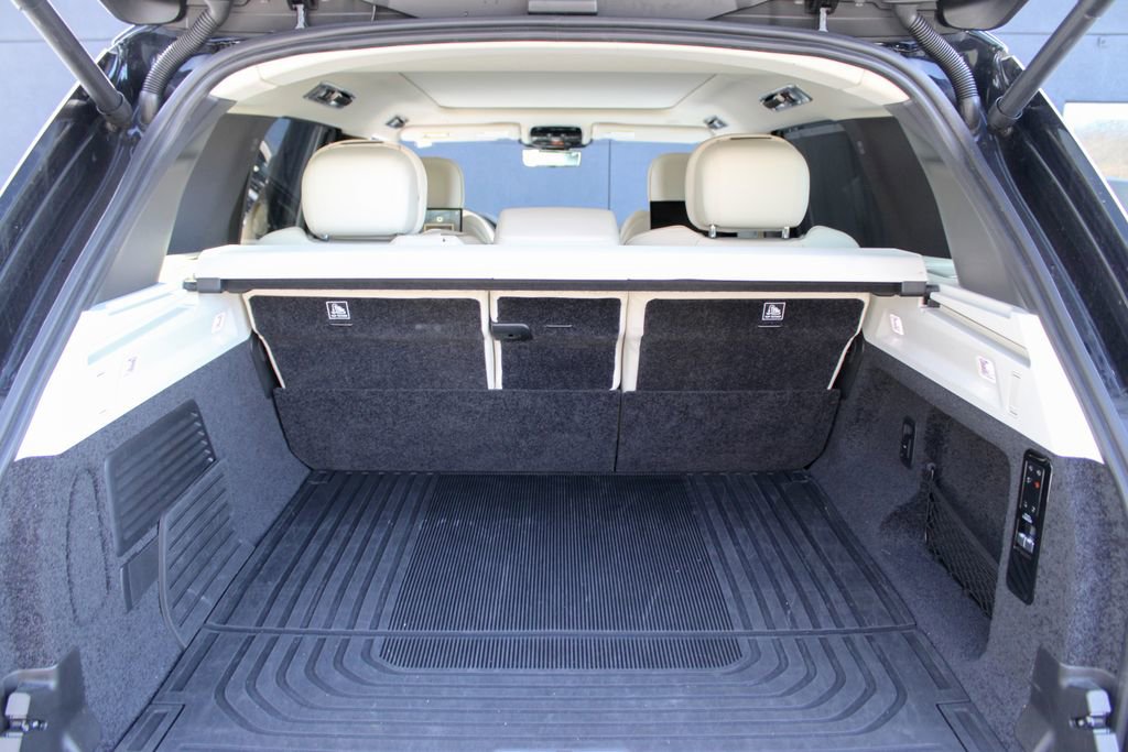 Used 2023 Land Rover Range Rover Long Wheelbase Autobiography image 23