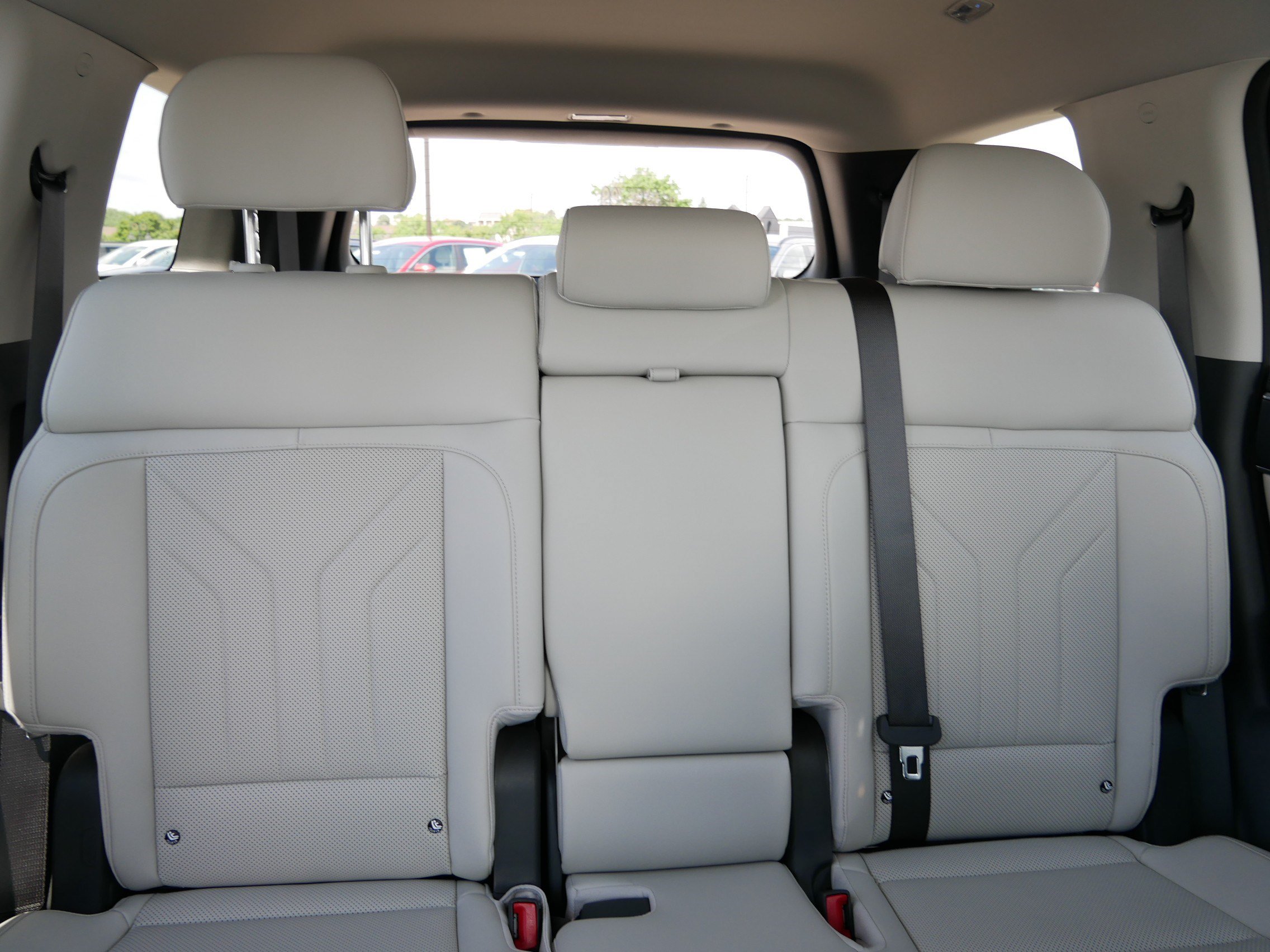 Certified 2026 Hyundai Santa Fe SEL AWD/4WD image 13
