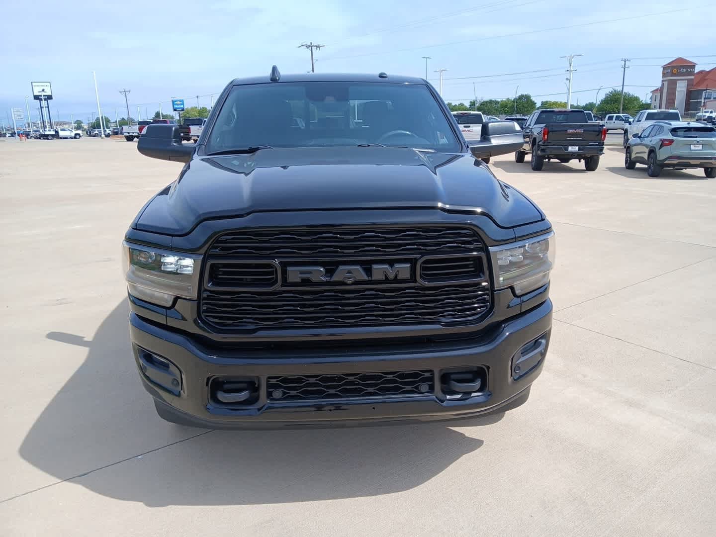 Used 2020 RAM 2500 Limited AWD/4WD image 9