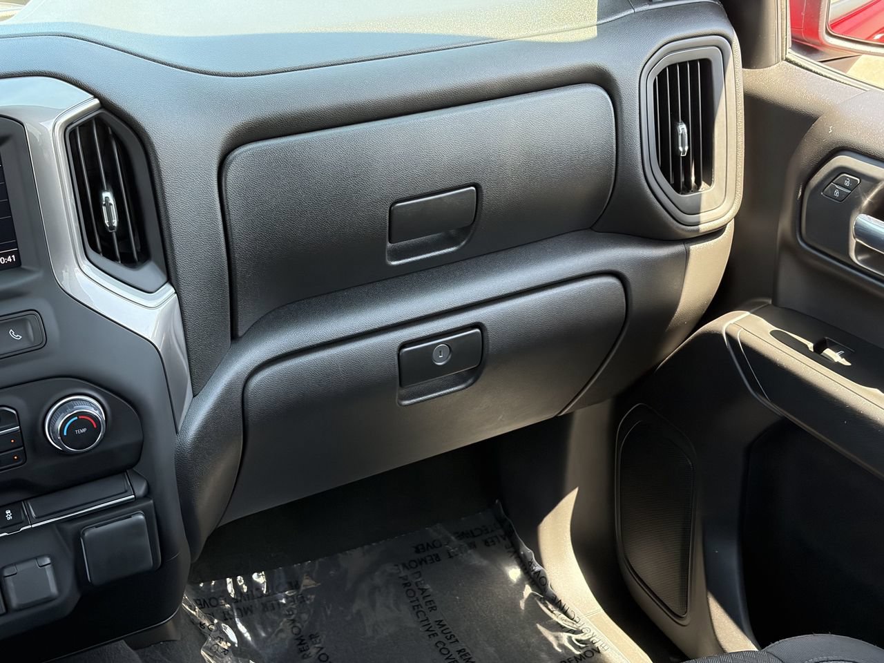 Used 2026 Chevrolet Silverado 1500 Custom AWD/4WD image 19