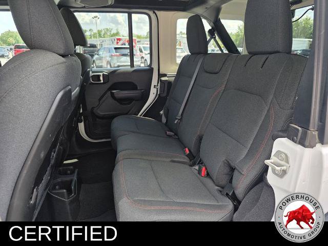 Used 2024 Jeep Wrangler Unlimited Rubicon AWD/4WD image 16