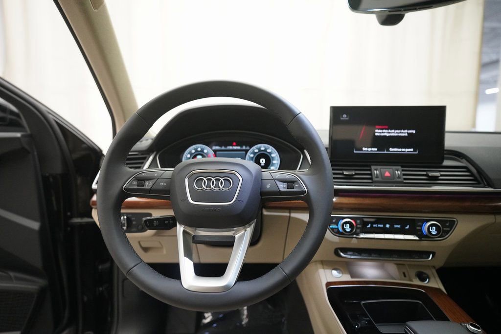 New 2025 Audi Q5 2.0T Premium Plus image 4