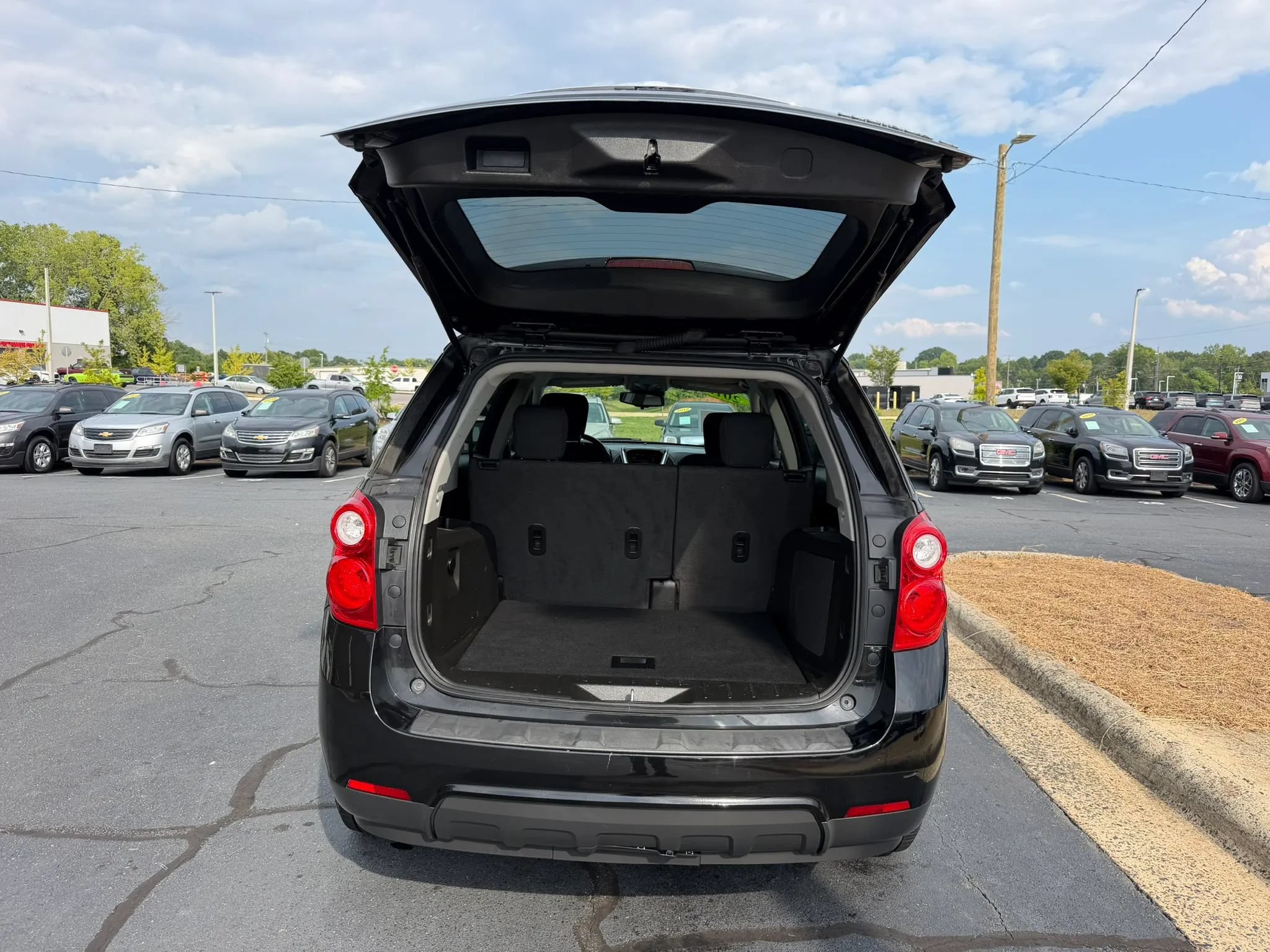 Used 2015 Chevrolet Equinox LT w/ Driver Convenience Package FWD image 24