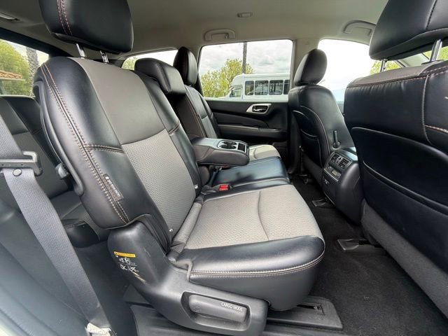 Used 2020 Nissan Pathfinder SV w/ Rock Creek Edition FWD image 15