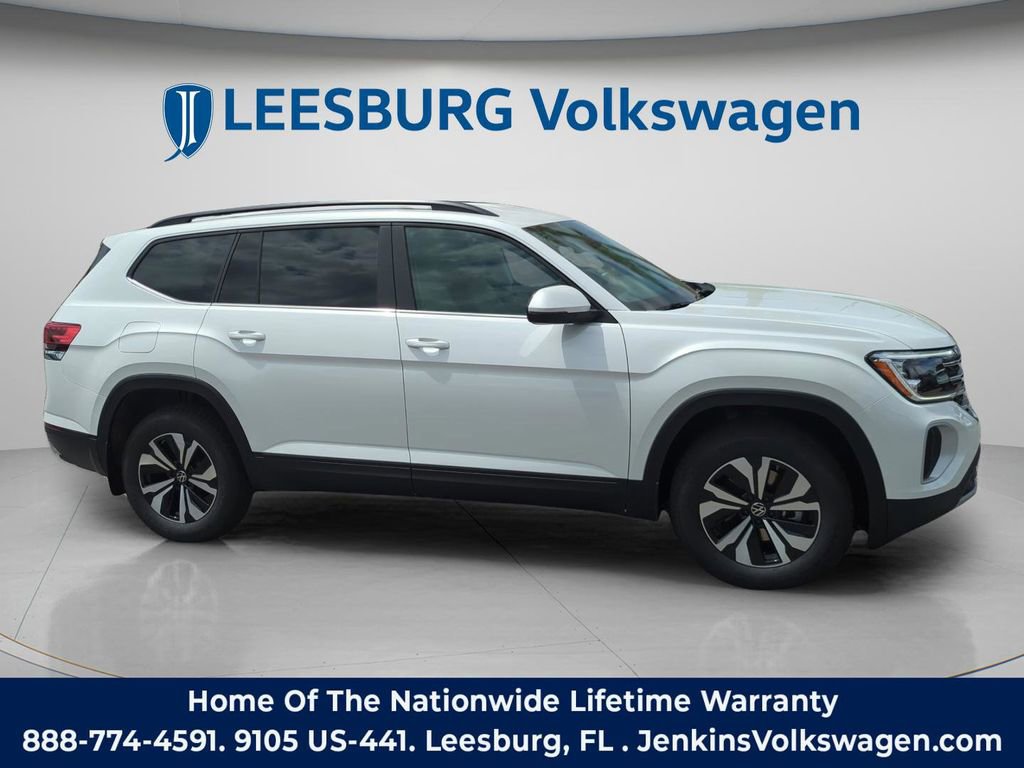 New 2026 Volkswagen Atlas SE image 2