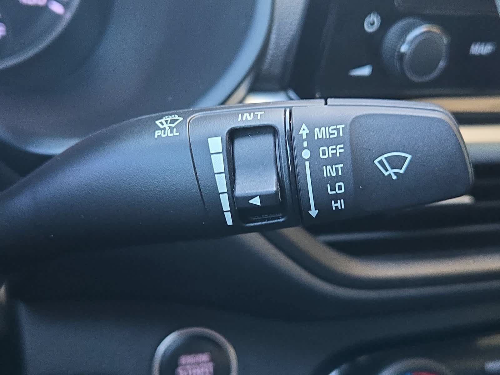 Used 2024 Kia Forte GT-Line FWD image 25