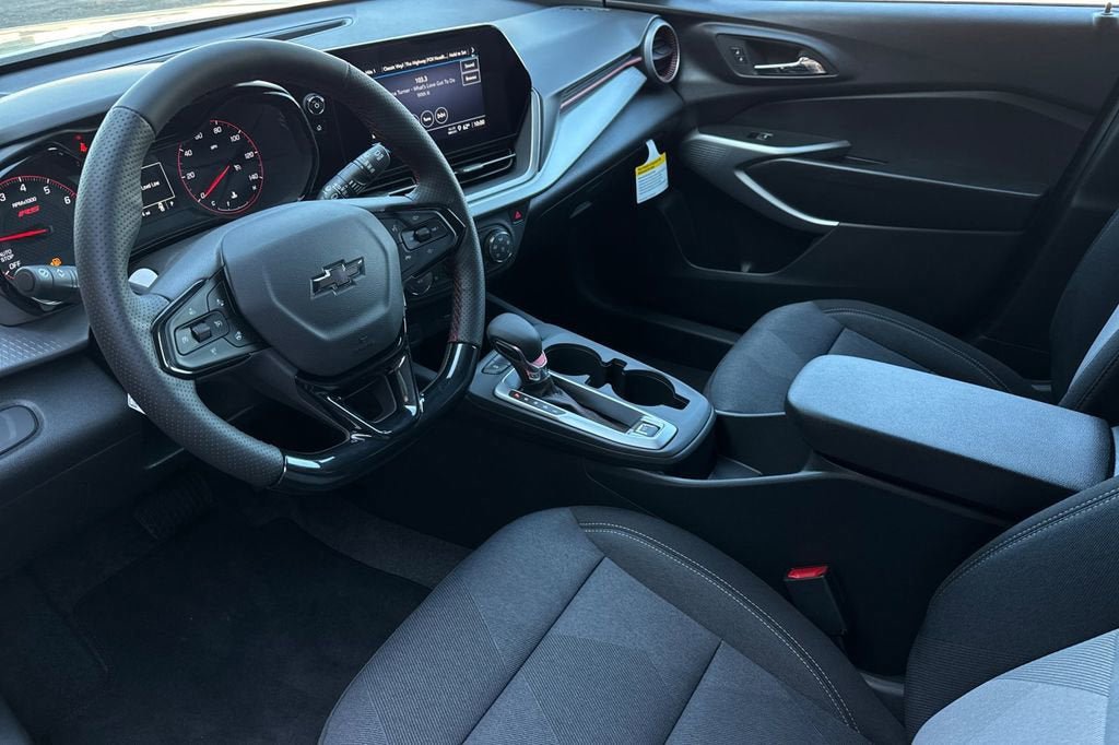New 2026 Chevrolet Trax RS image 10