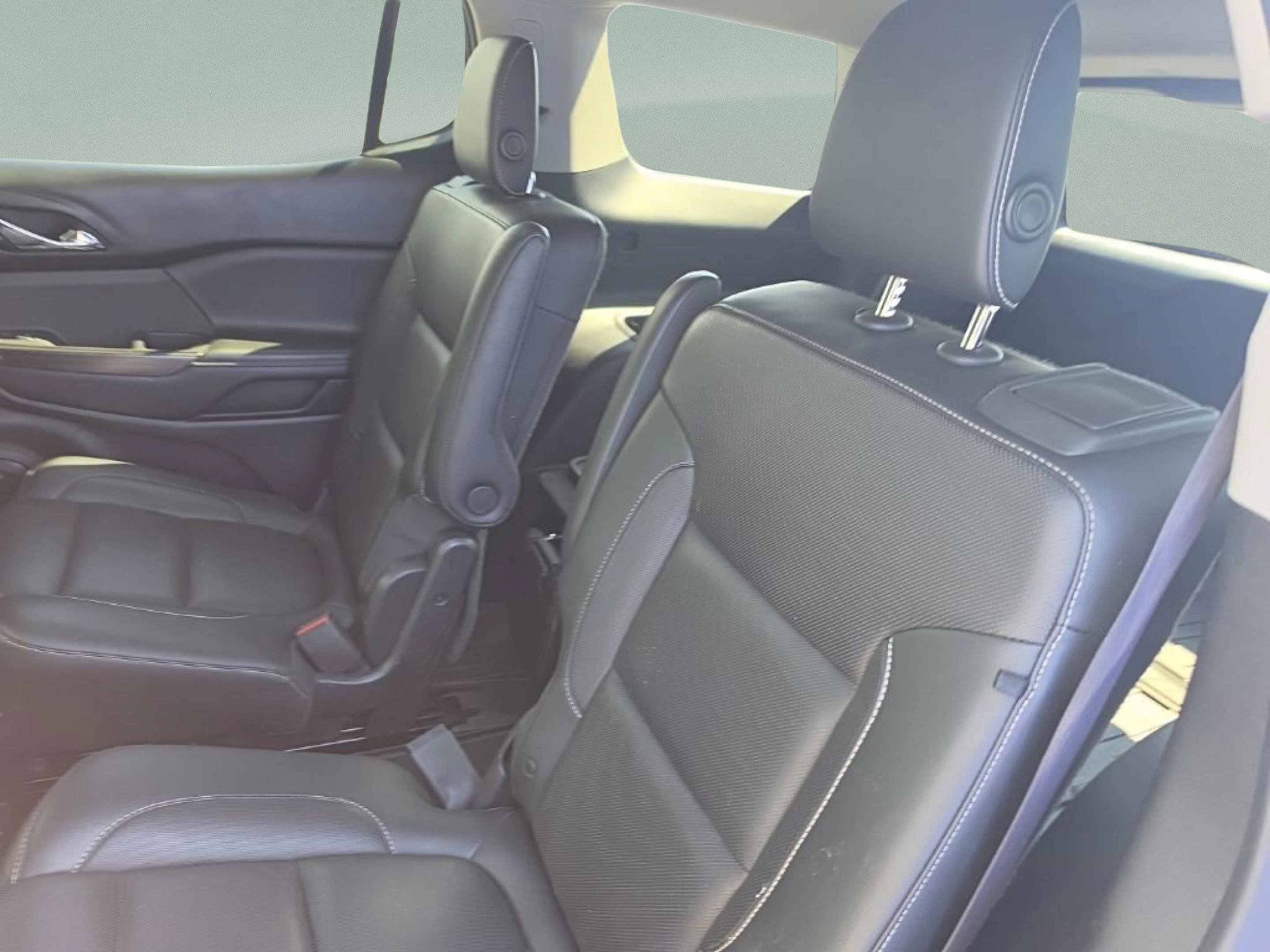 Used 2018 GMC Acadia SLT AWD/4WD image 25