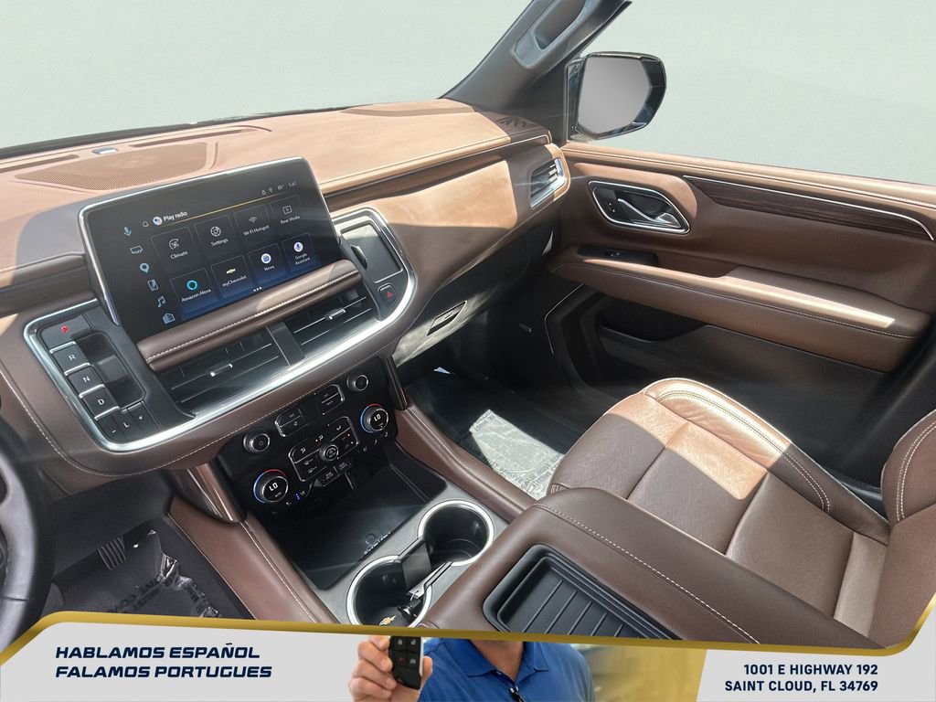 Used 2024 Chevrolet Suburban High Country AWD/4WD image 23