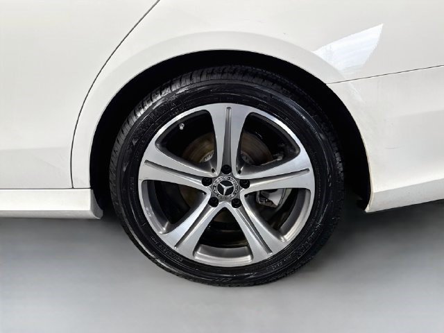 Used 2020 Mercedes-Benz E 350 4MATIC Sedan image 36