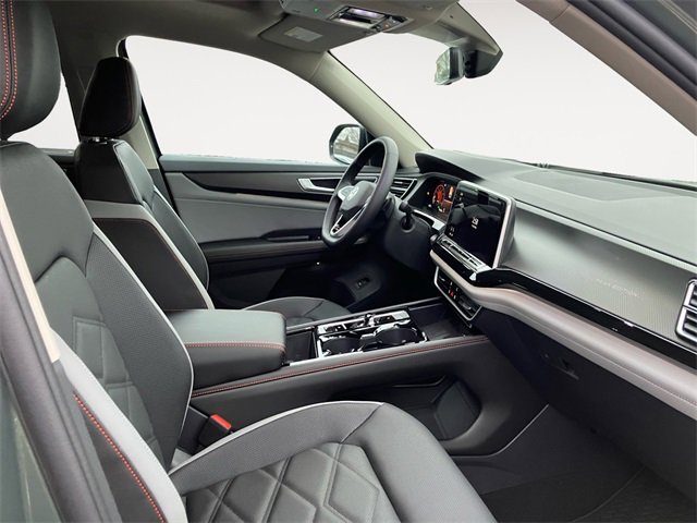 New 2026 Volkswagen Atlas Peak Edition image 15