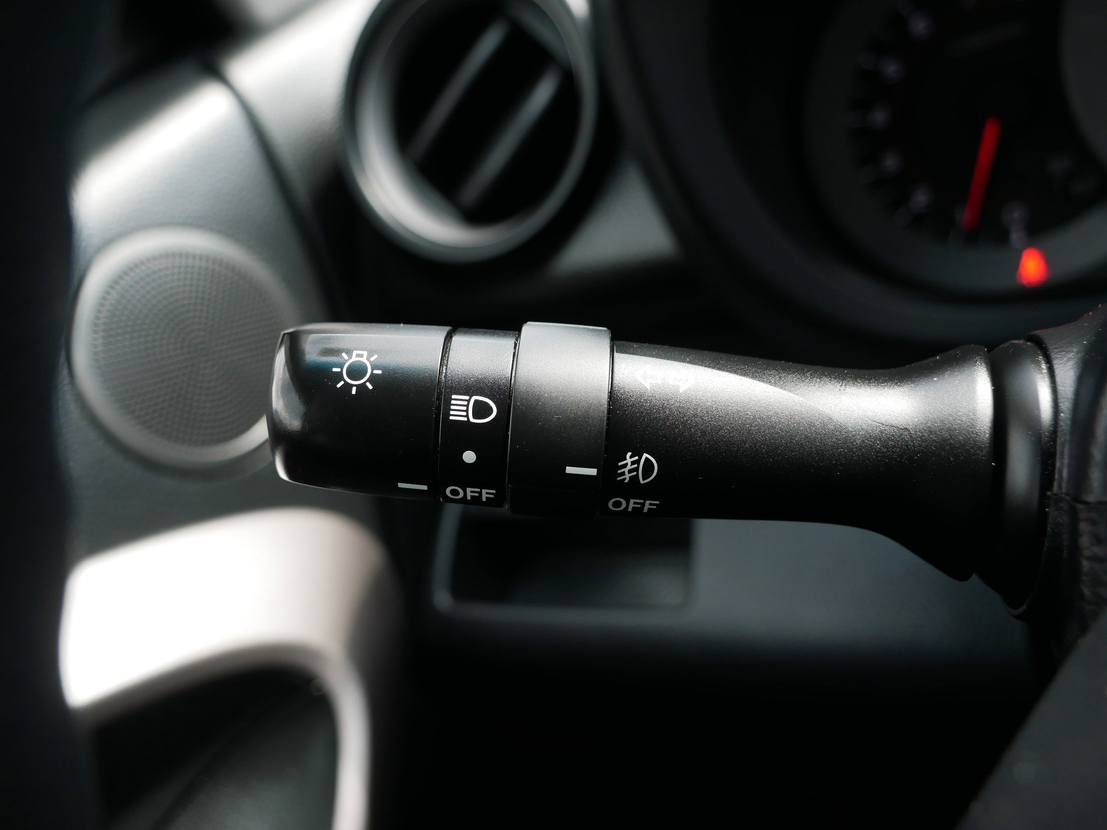 Used 2007 Toyota RAV4 Sport image 32