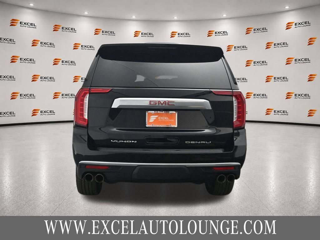 Used 2023 GMC Yukon XL Denali AWD/4WD image 4