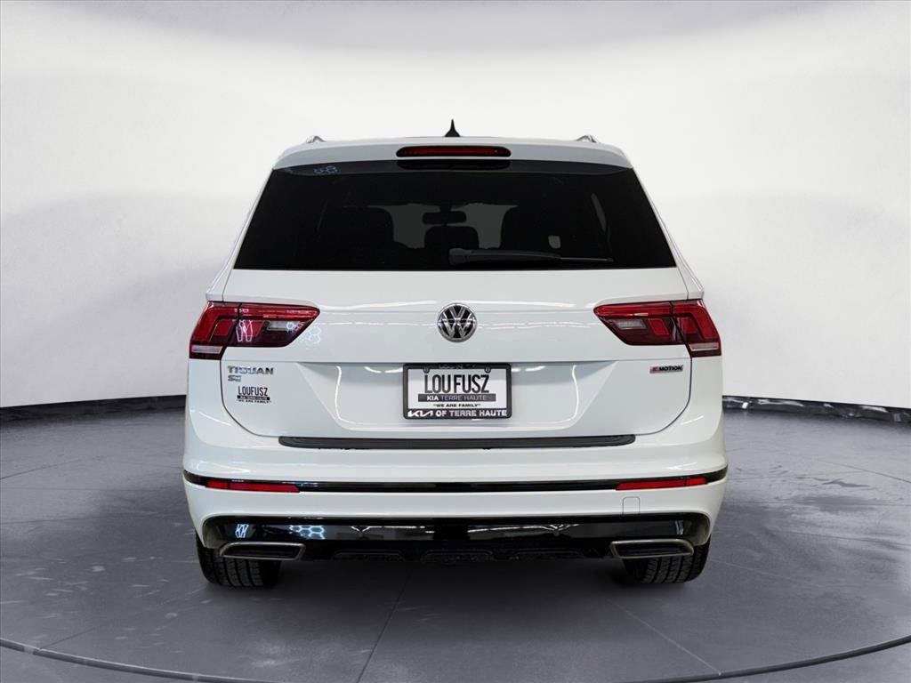 Used 2021 Volkswagen Tiguan SE R-Line w/ 3rd Row Seat Package image 5