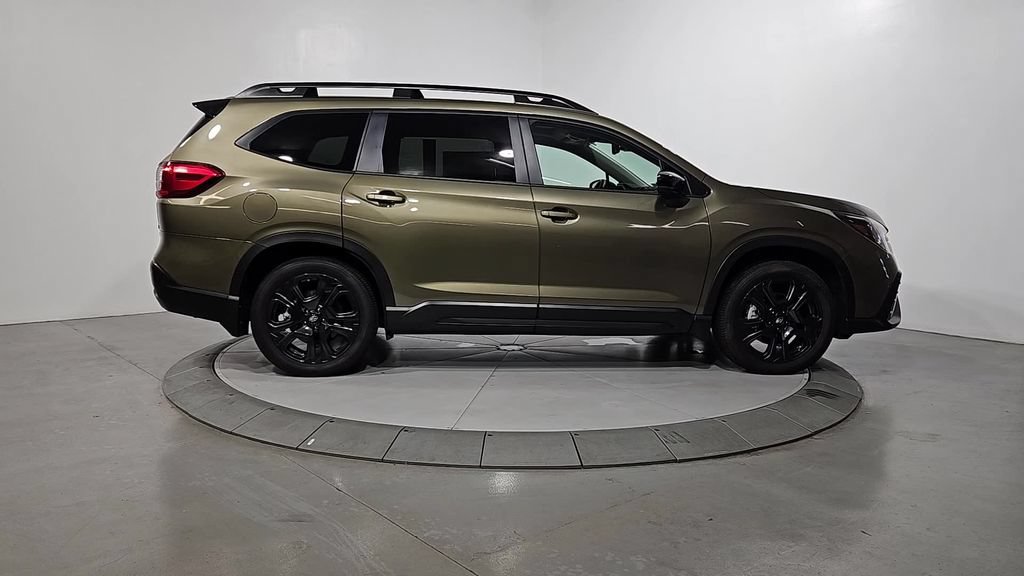 Certified 2025 Subaru Ascent Bronze Edition AWD/4WD image 8