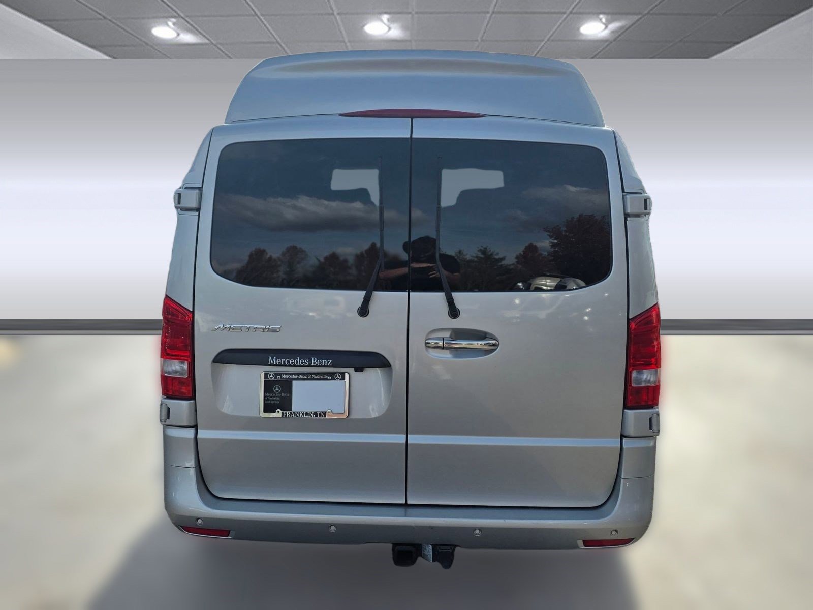 Used 2018 Mercedes-Benz Metris Passenger image 10