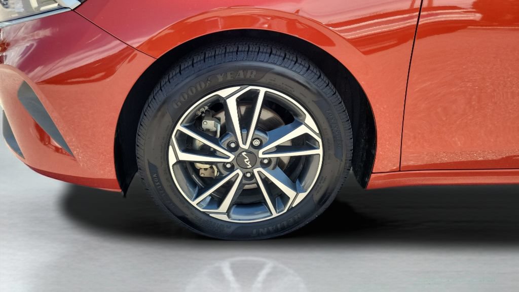 Used 2023 Kia Forte LXS FWD image 10