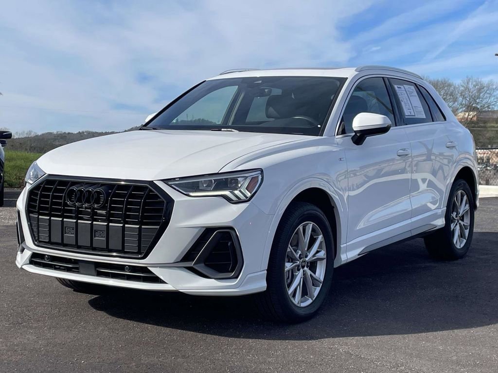 Used 2025 Audi Q3 2.0T Premium image 7